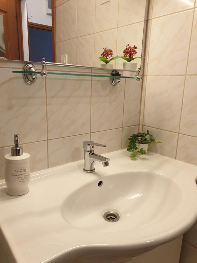 Egri Csillagocska Apartman Exterior photo